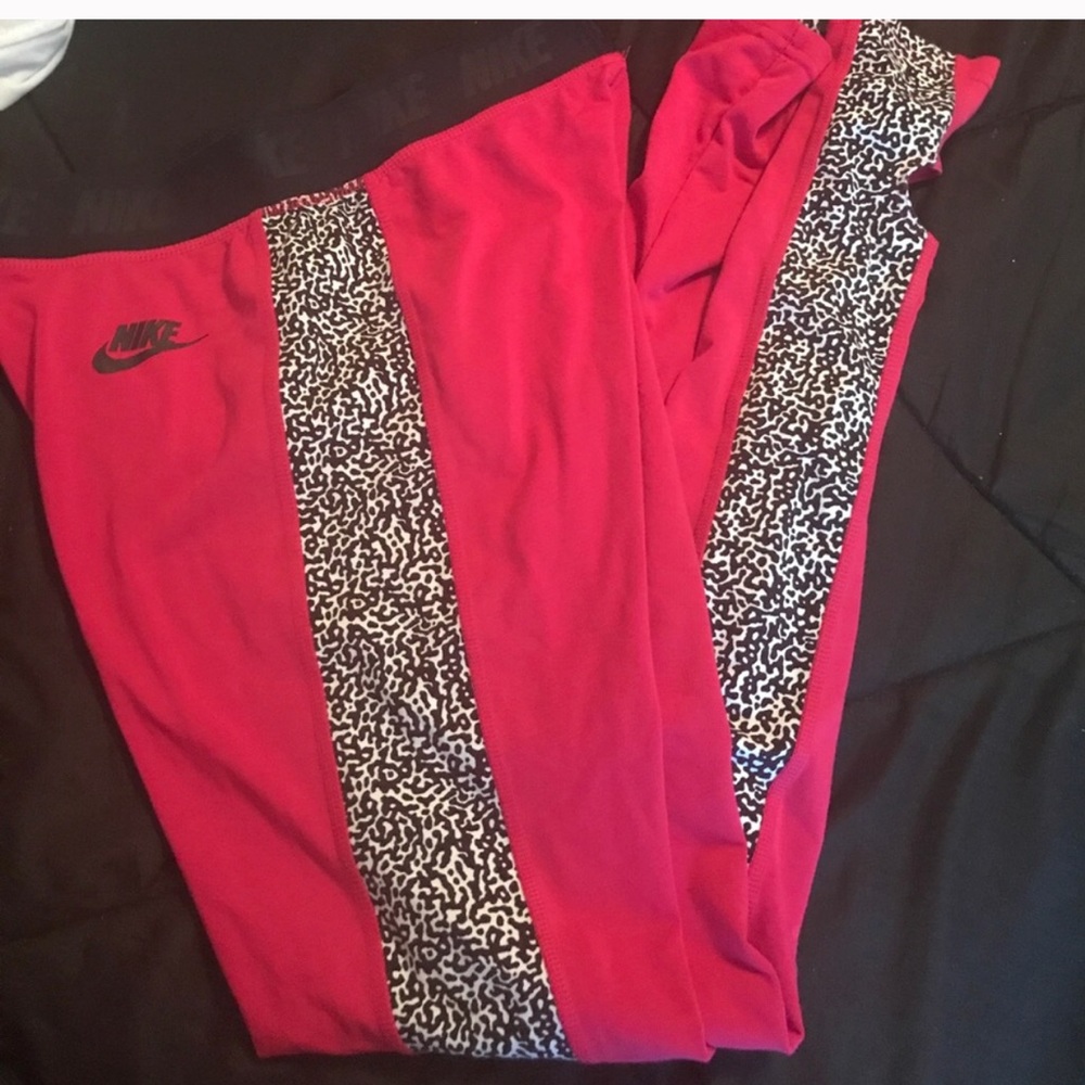 Nike leggings