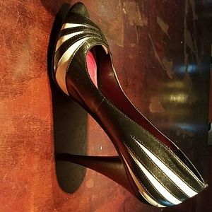 Very nice black & white peep toe heels WHBM