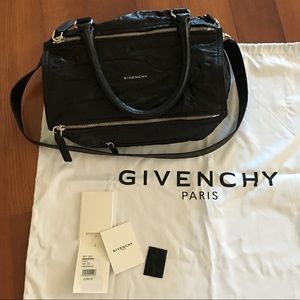 Givenchy Pandora Medium Black leather