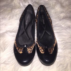 💥FLASH SALE Sassy Laura Ashley Animal Print Flats