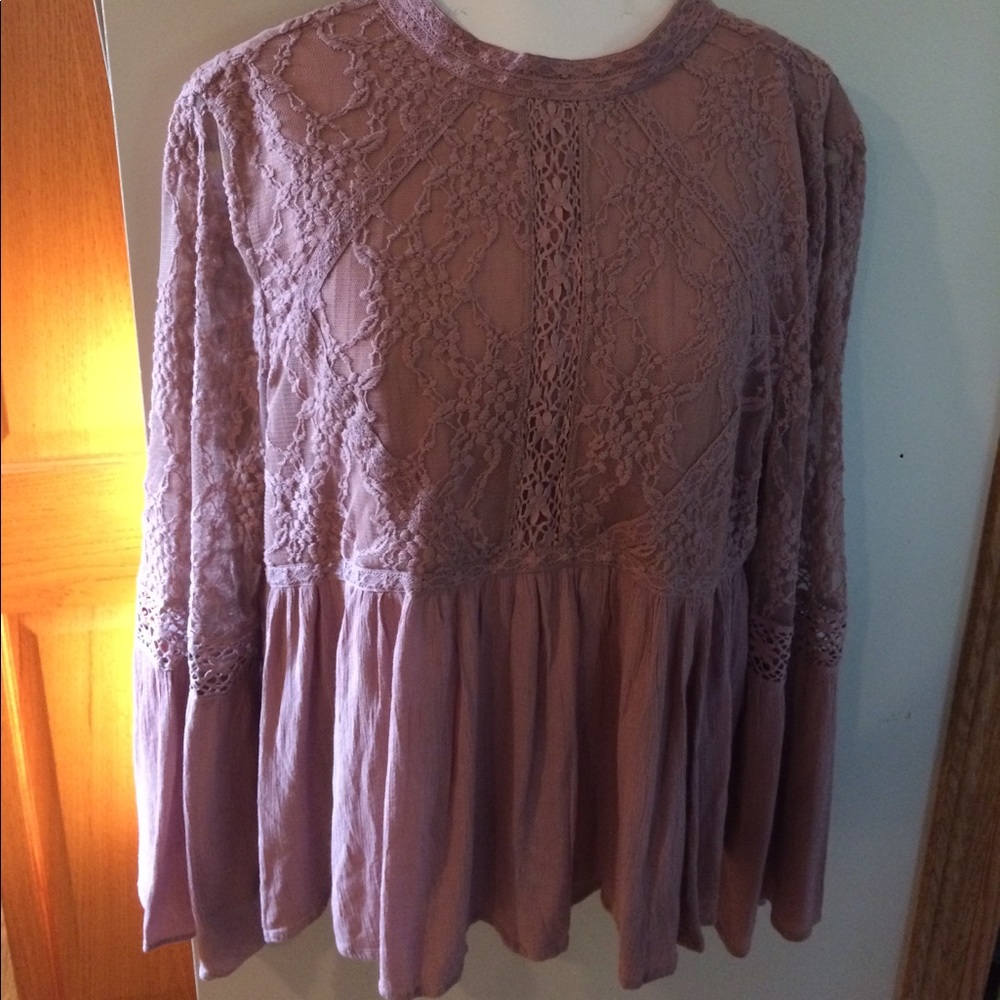 American Eagle Fancy Long Sleeve Blouse