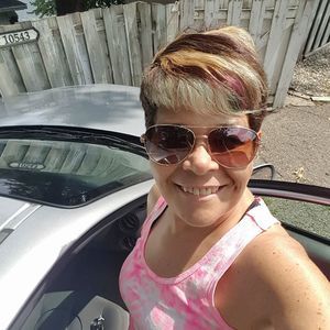 Meet your Posher, Holley