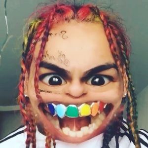 Meet your Posher, Jhon