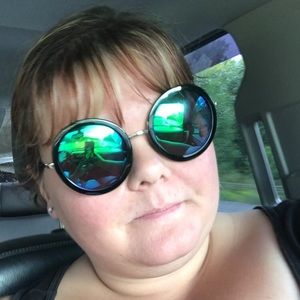 Meet your Posher, Mindy