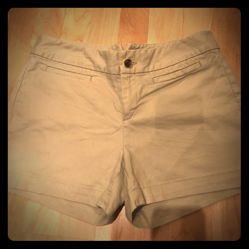 Khaki shorts