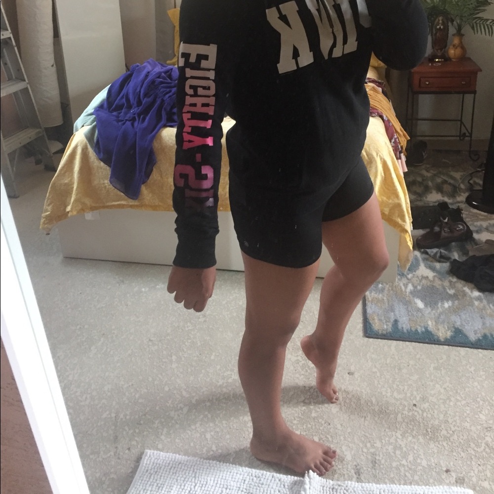 Sweater - Picture 2 of 3