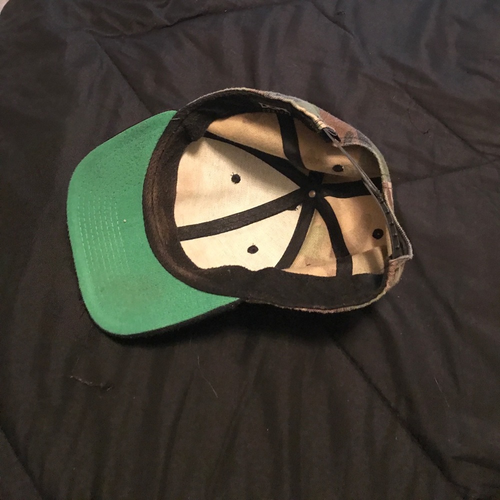 Hat - Picture 2 of 2