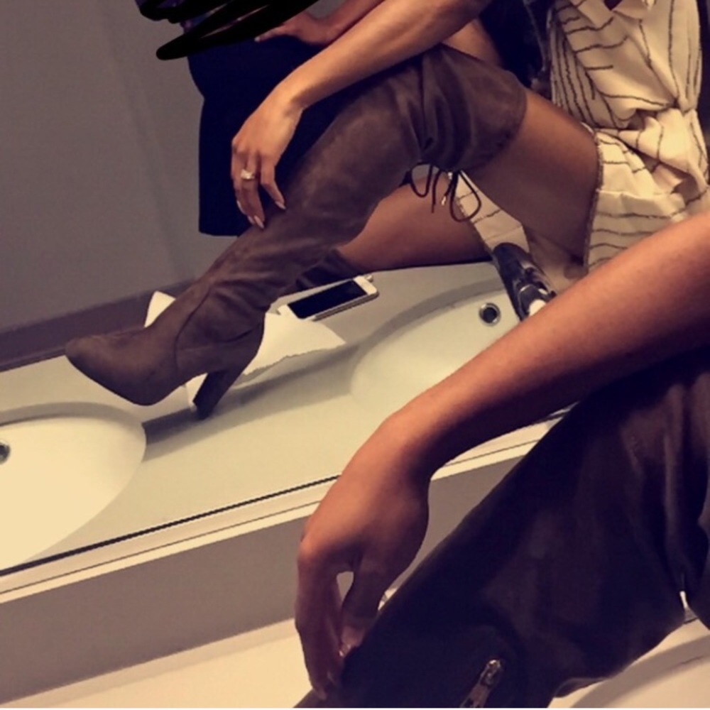 Thigh high boots! ❤PRICE IS FIRM❤