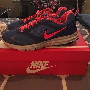 Nike Lunarfly 2 Running Sneakers