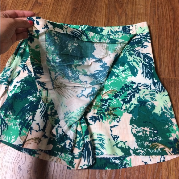 Anthropologie Eleveness Green Printed Skort - Picture 5 of 8