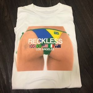 Young And Reckless T-shirt Size Small