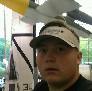 Meet your Posher, Chris