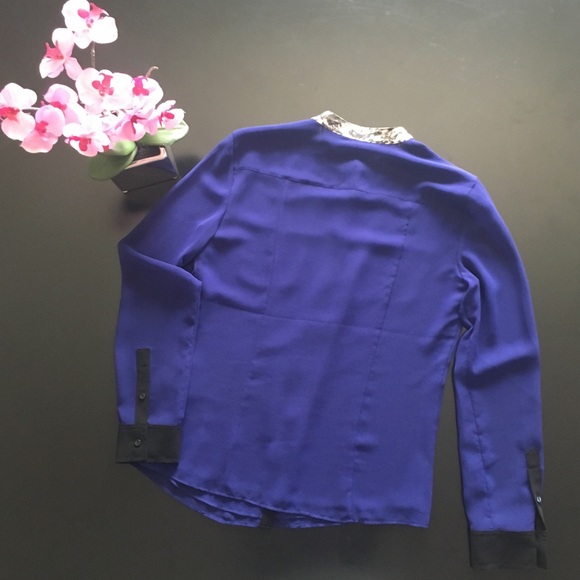 🎉HP 2X♥️ ARMANI EXCHANGE BLOUSE! - Picture 4 of 7