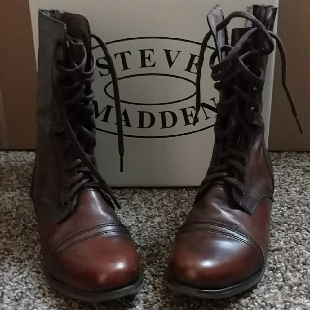 Steve Madden Troopa BNIB
