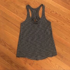 Lululemon Salute the Sun Singlet II Tank Sz 4