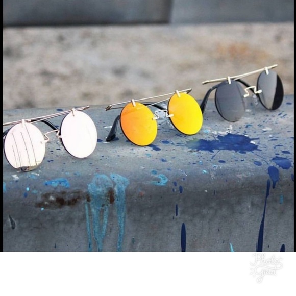 Round Yellow Mirrored Sunglasses