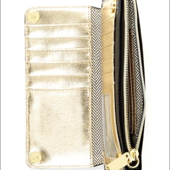 Steve Madden Black Textured Wallet - Picture 3 of 4