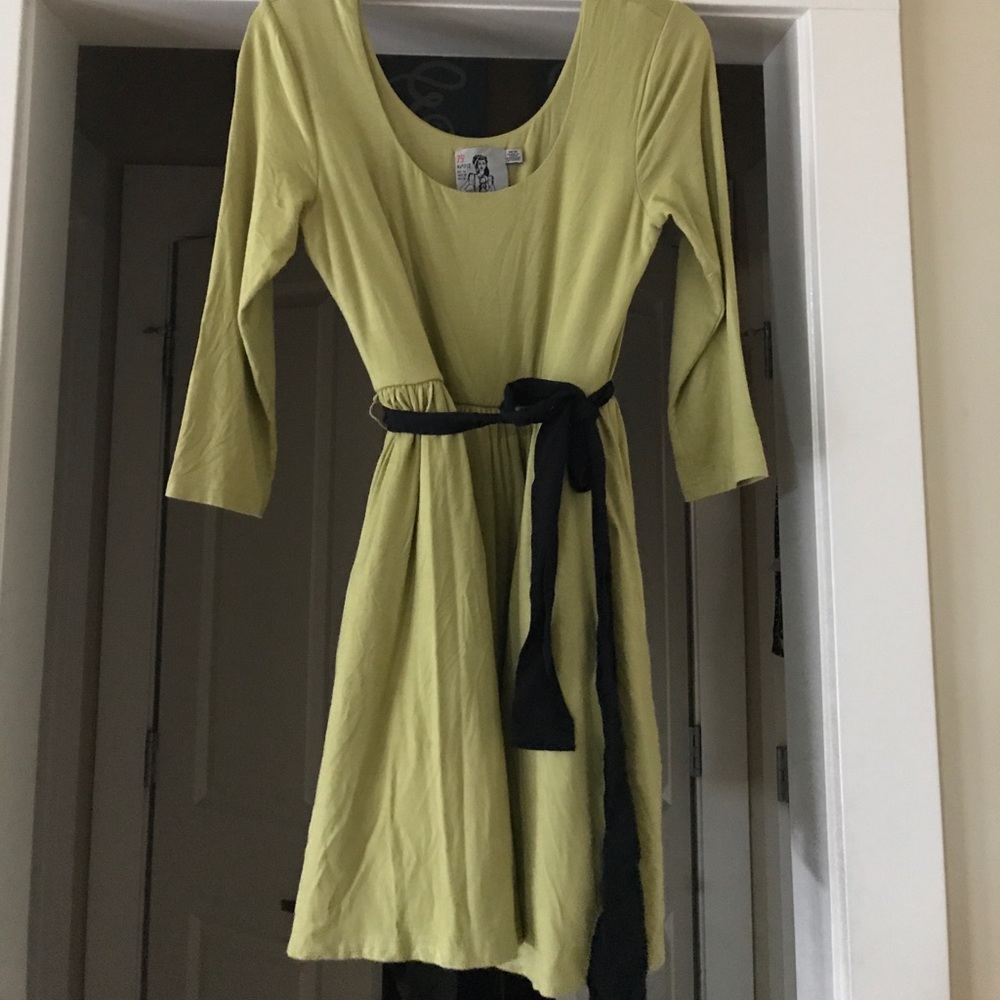 Pea green cotton dress