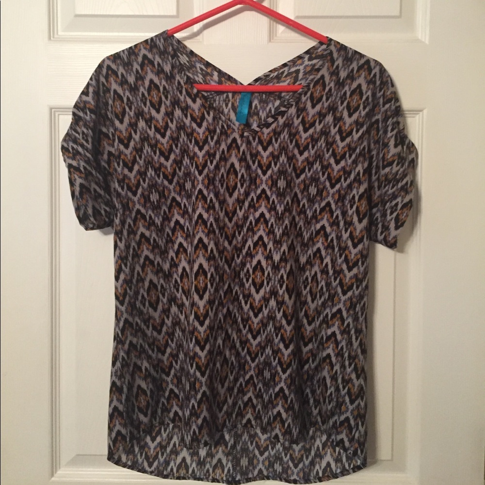 Woman's blouse (casual)