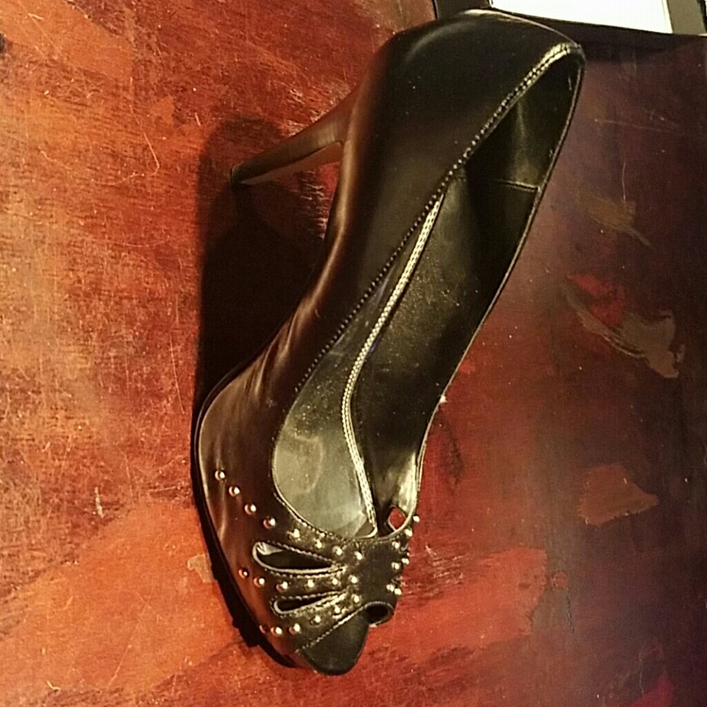 Gorgeous black peep toe heels! WHBM