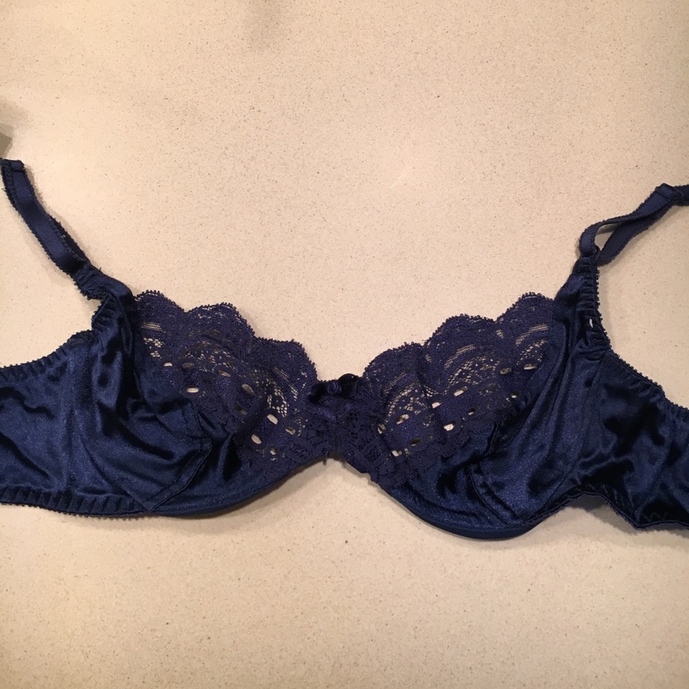 Sexy metallic dark blue lace bra