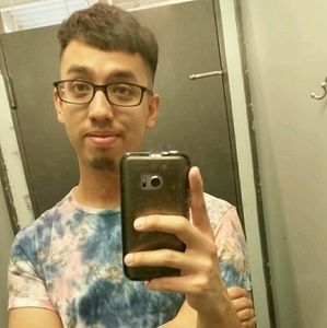 Meet your Posher, Javier