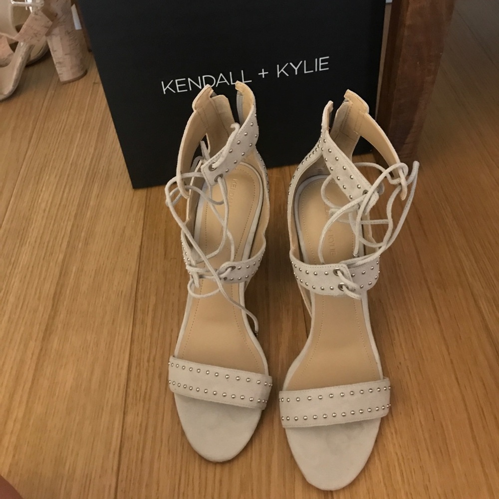 Kendall and Kylie heels