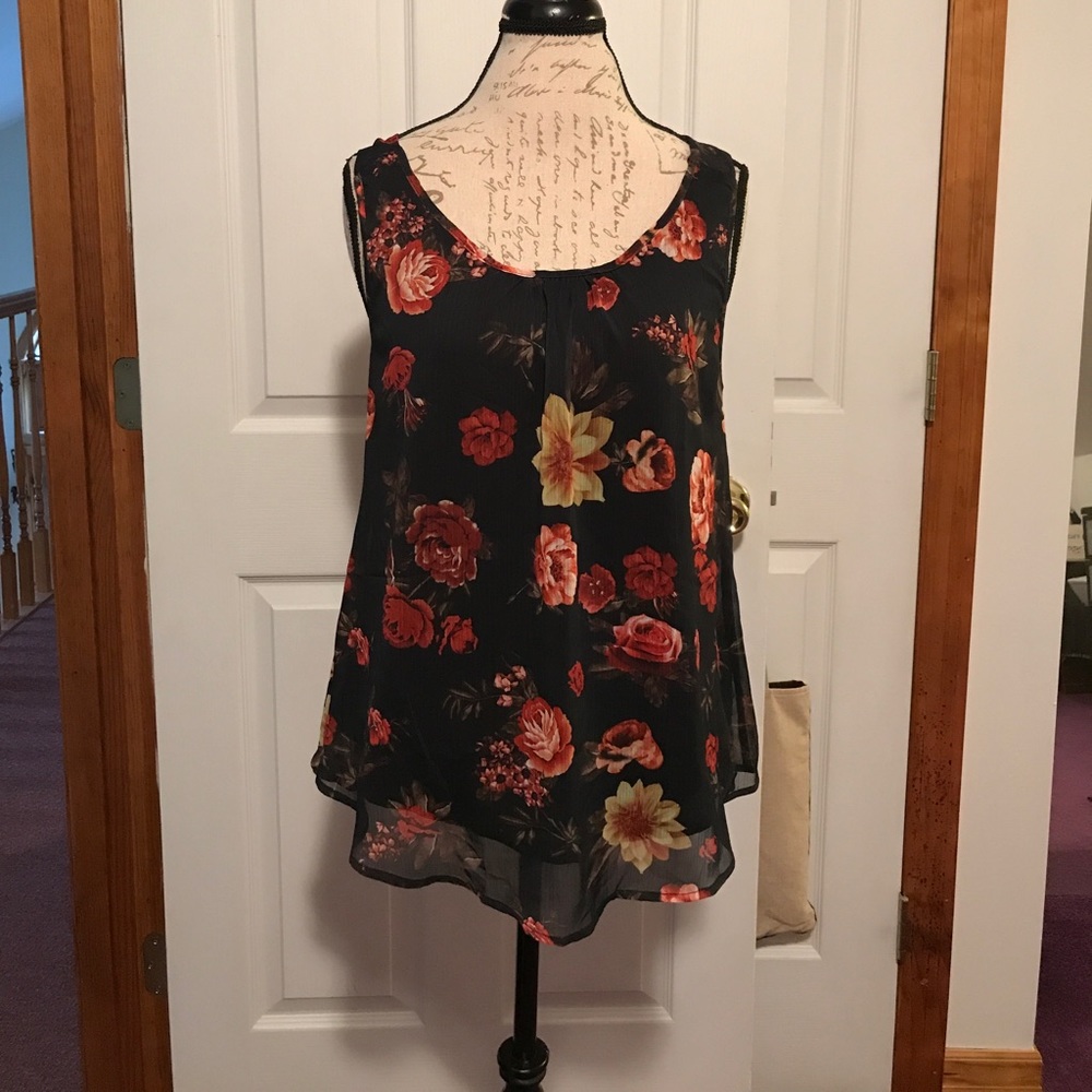 Womens Plus Size Sleevless Floral Tank