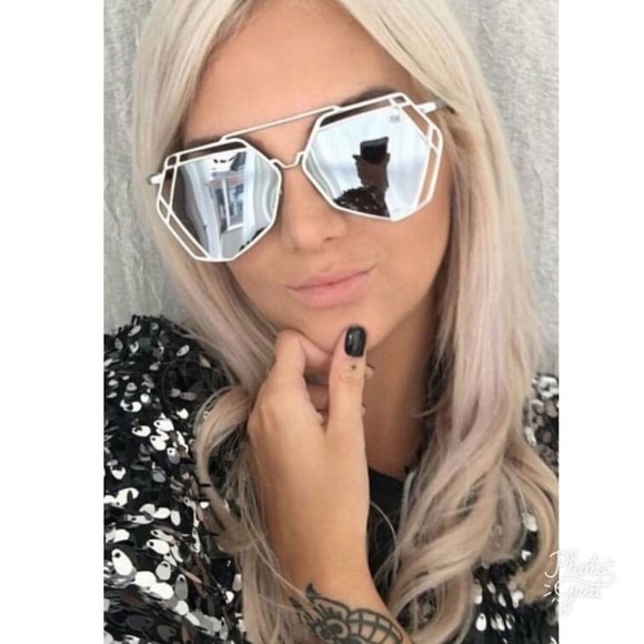 Geometric Silver Mirrored Sunglasses