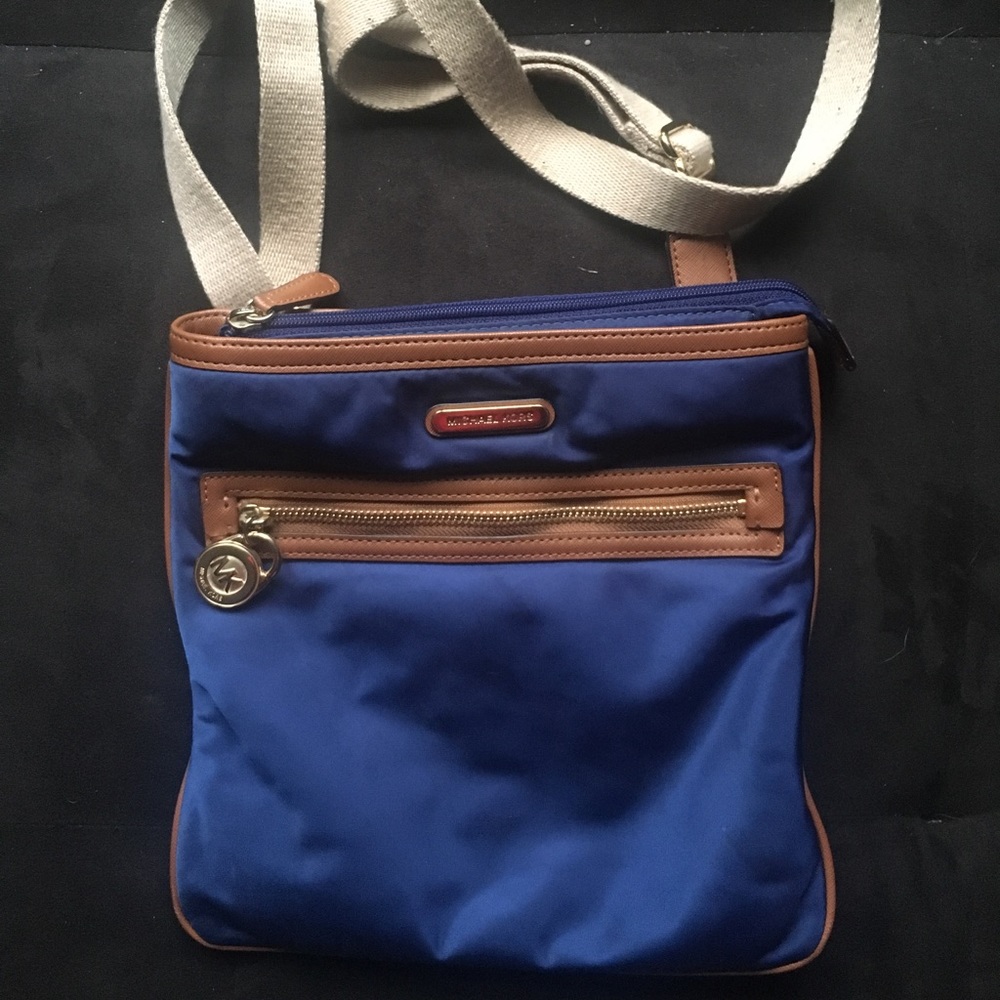 Michael Kors Cross body bag