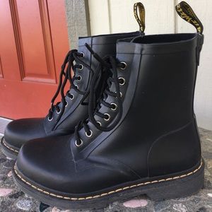 Black matte Dr. Martens