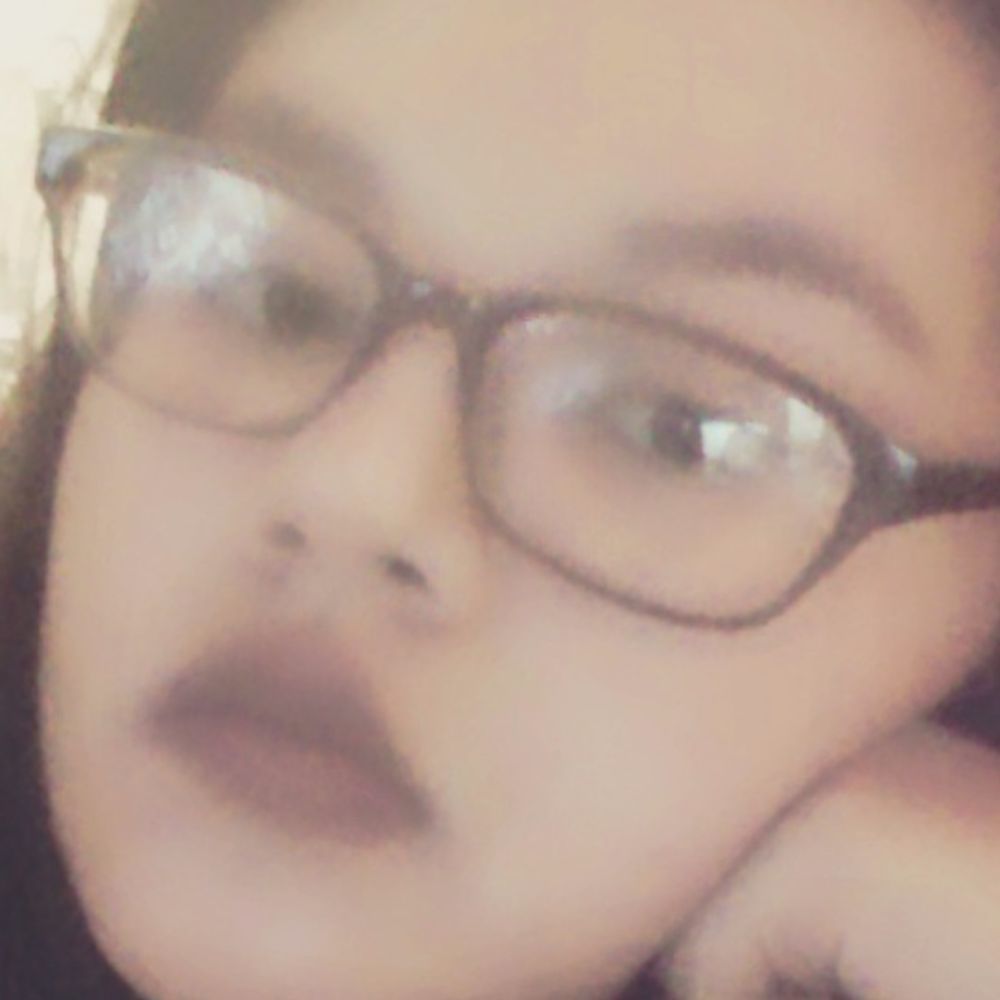 Meet your Posher, Fatima