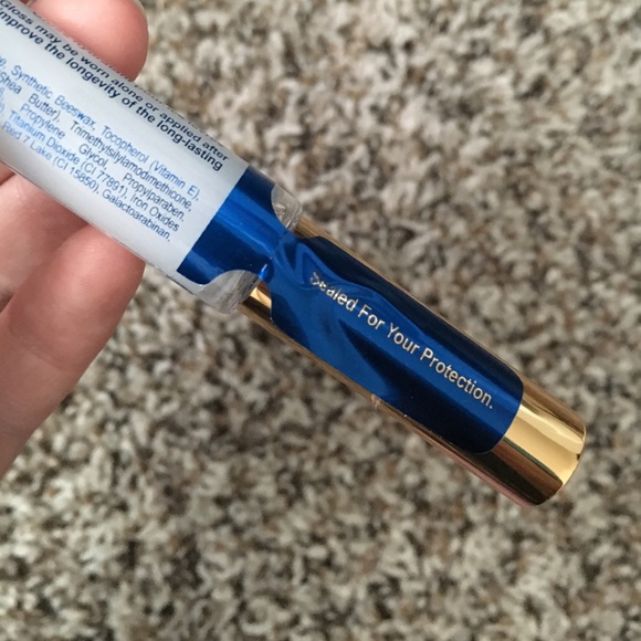 Matte Gloss LipSense - Picture 2 of 2