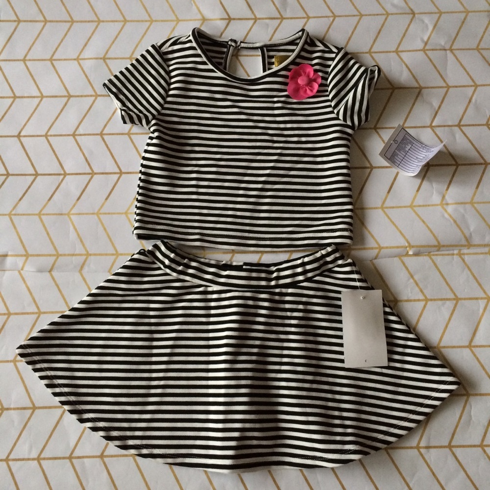 3/$35 Sample Sale! Nicole Miller Girls Top/Skirt - Picture 1 of 7