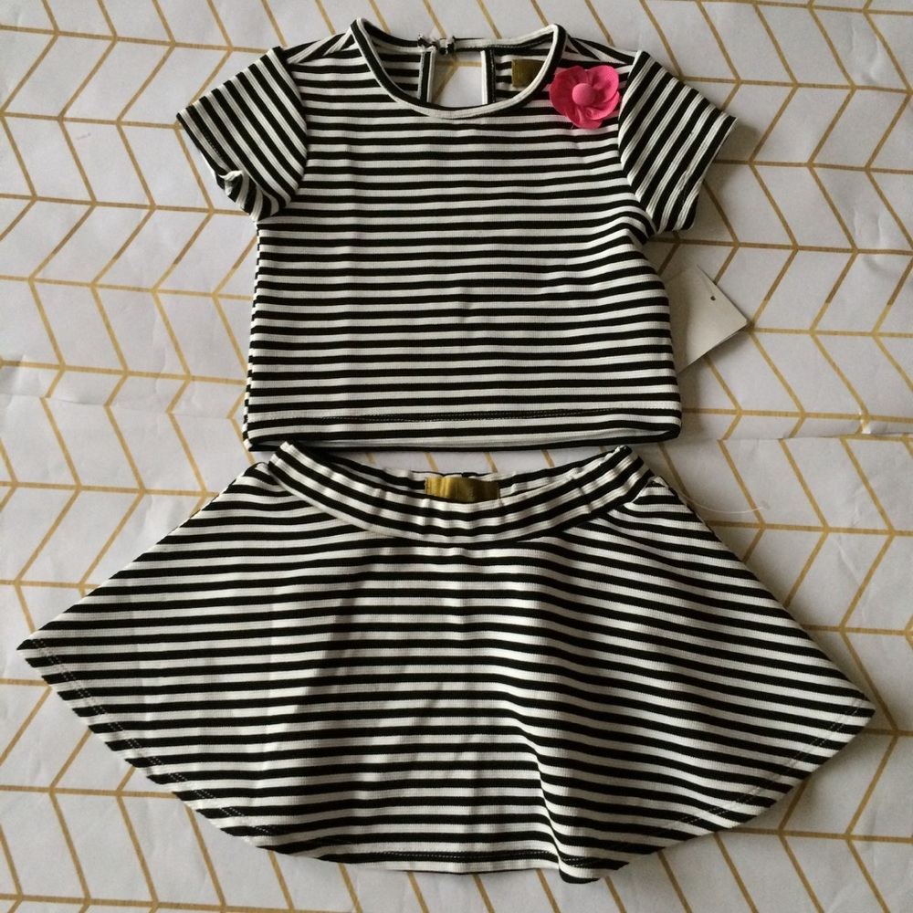 3/$35 Sample Sale! Nicole Miller Girls Top/Skirt - Picture 6 of 7