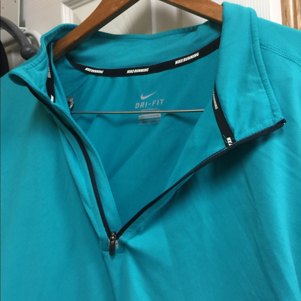 Nike dry fit long sleeve