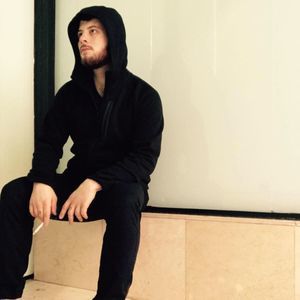 Meet your Posher, Gio