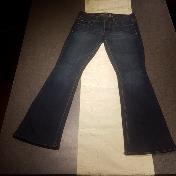 American Eagle Women's Jeans size 8 - Picture 1 of 3
