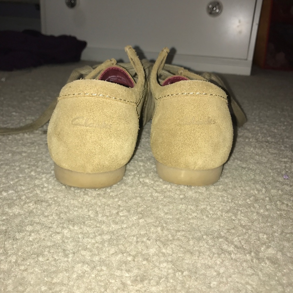 Tan Clarks - Picture 3 of 5