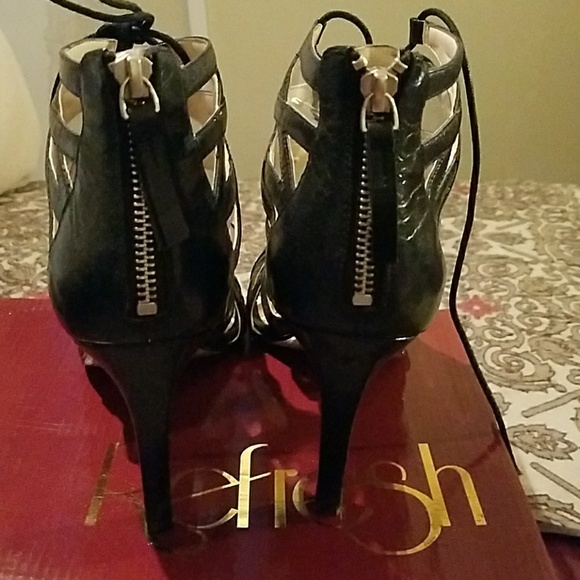 Black 3in heels by nine west. Worn five times. - Picture 2 of 3
