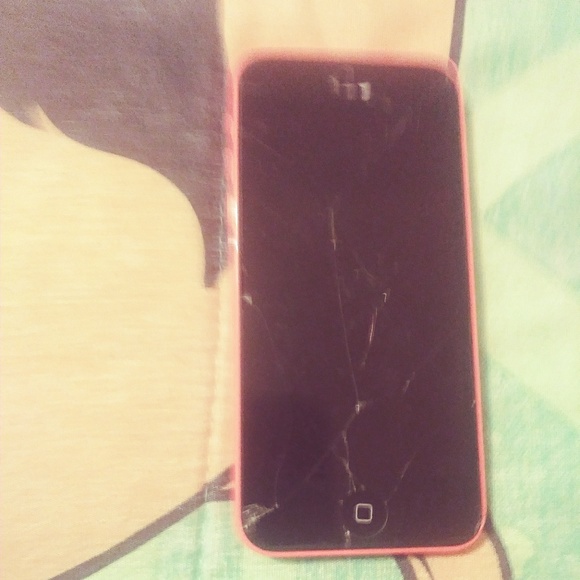 iphone 5c w/ case - Picture 3 of 3