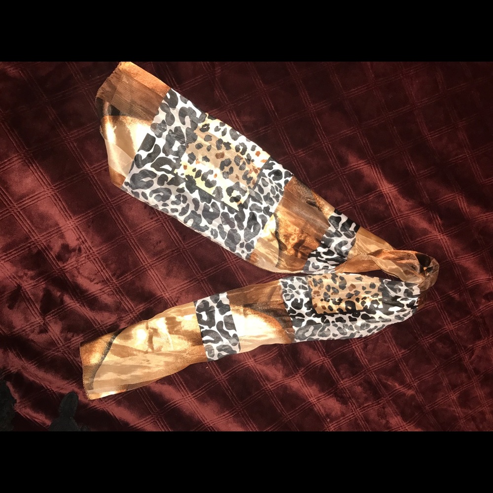 Animal print scarf