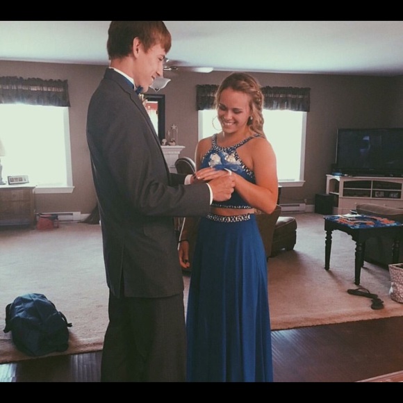 2-Piece Royal Blue Prom Dress! - Picture 2 of 5