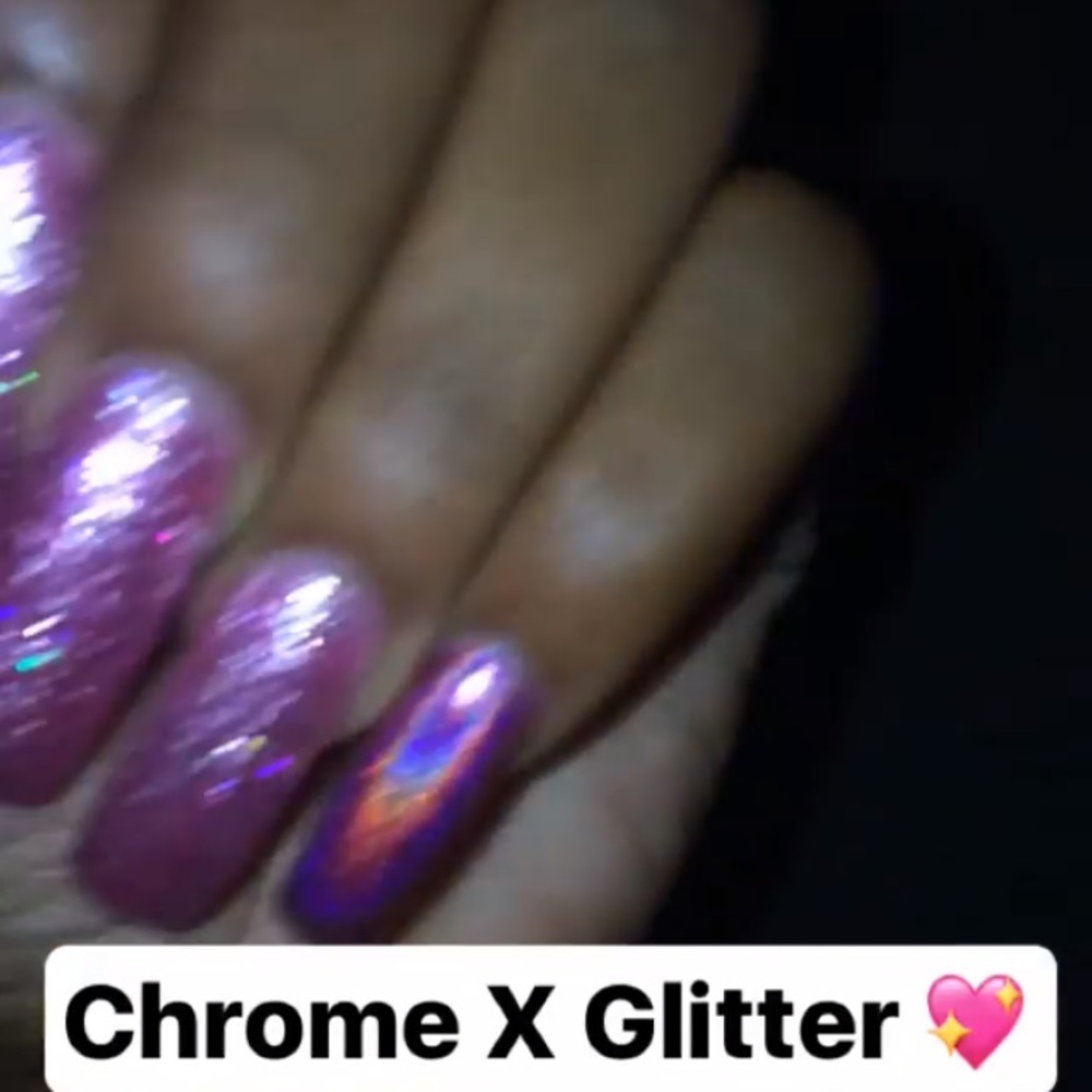 Meet your Posher, Eshae