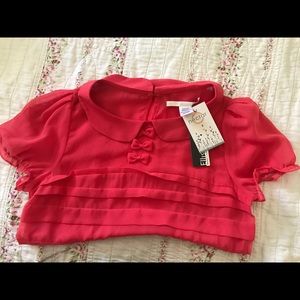 Super cute coral shirt!