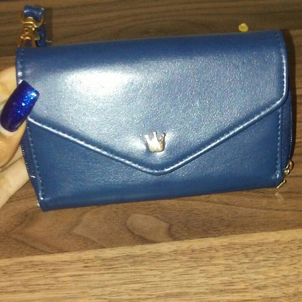 Blue crown smatt pouch wallet
