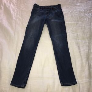 women's hollister jeans