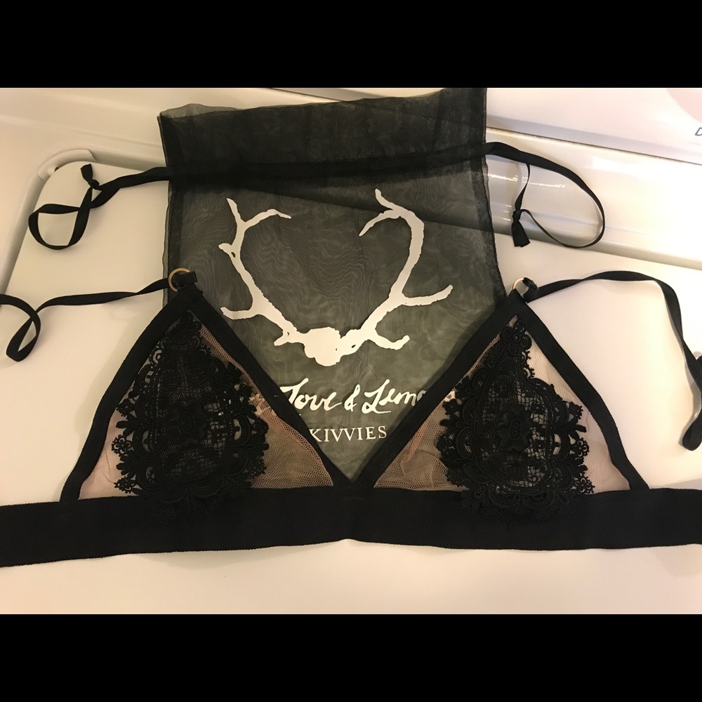 🍋NEW never worn For Love and Lemons bralette🍋