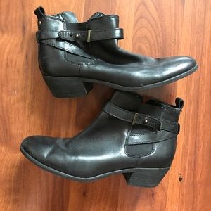 Sam Edelman booties size 8.5