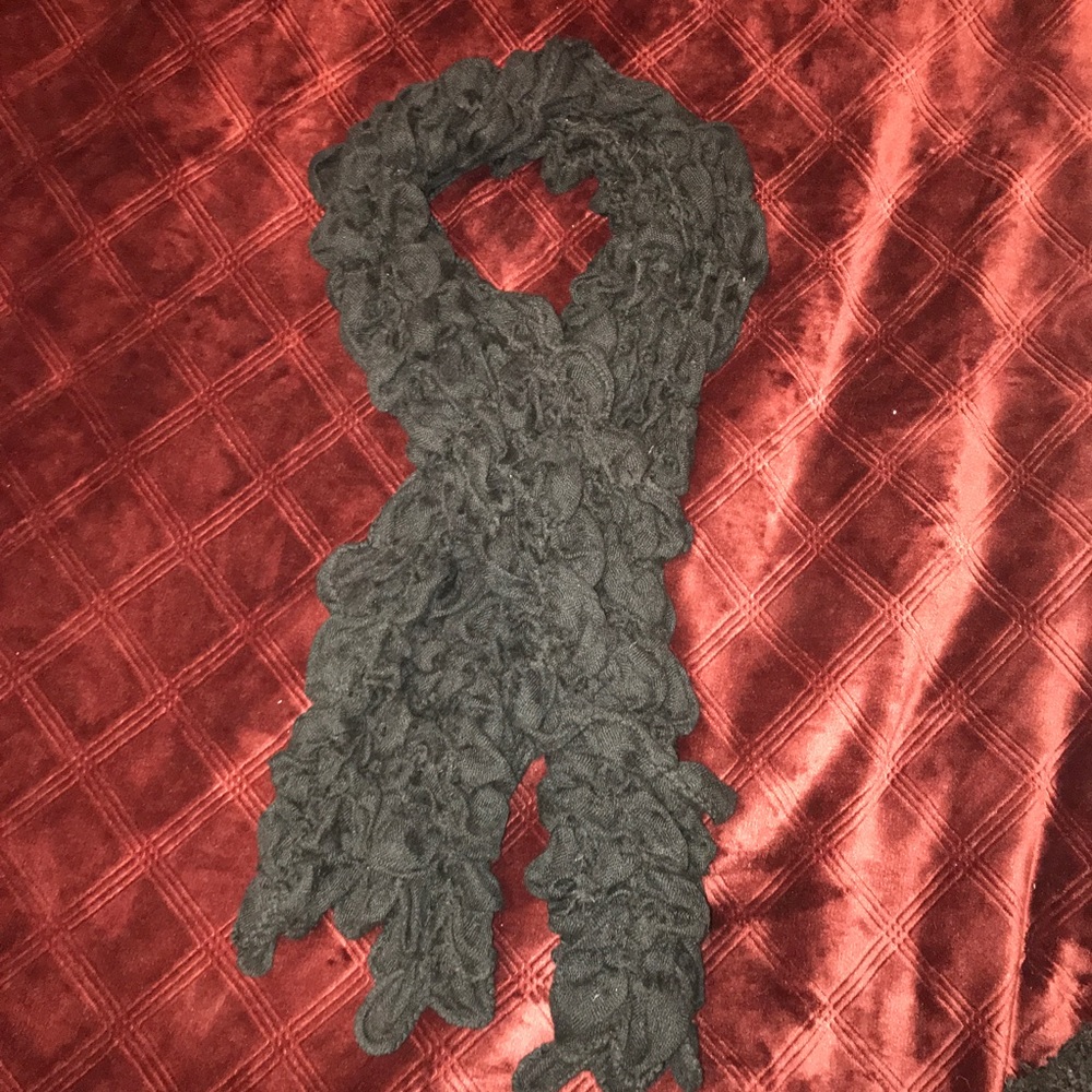Black scarf